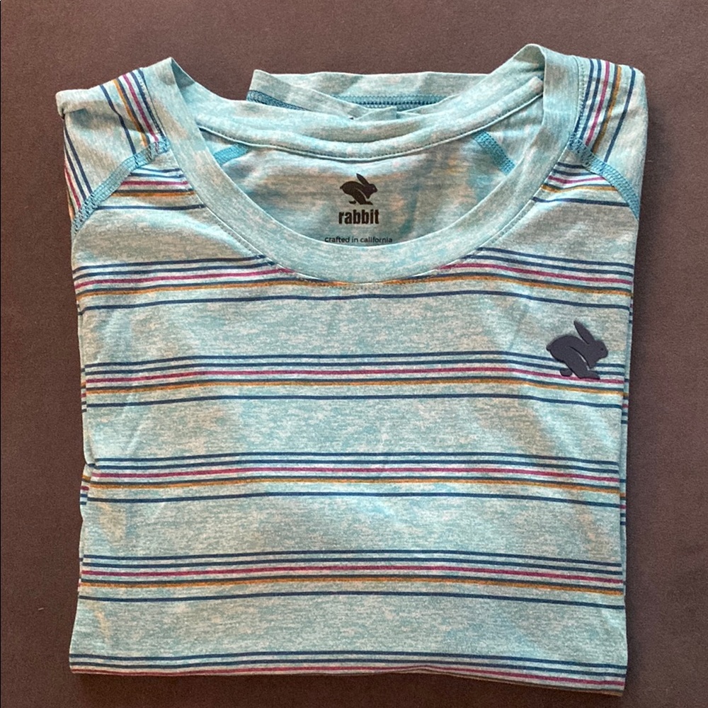 EUC Medium Rabbit EZ Cropped Running Short Sleeve Shirt